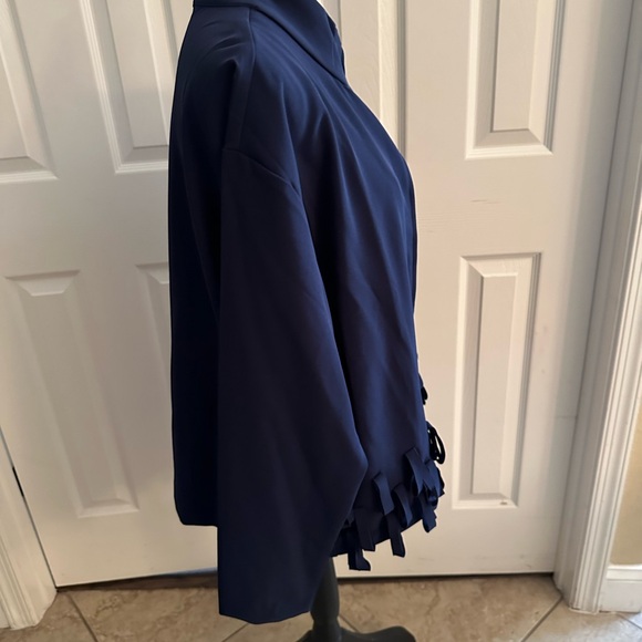 NWOT Large navy front zip jacket w/ fashionable loop designs and mandarin collar - Picture 4 of 8
